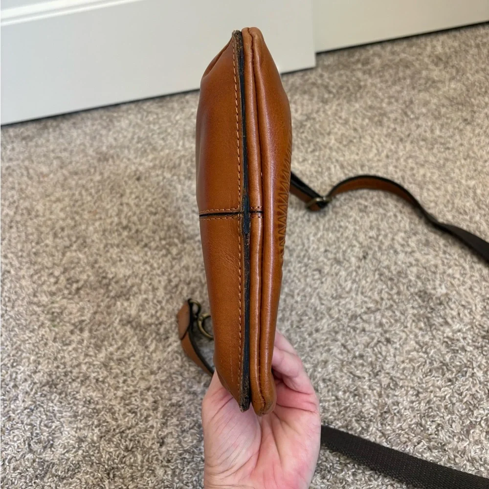 Patricia Nash Prizzi Tooled Leather Crossbody Bag